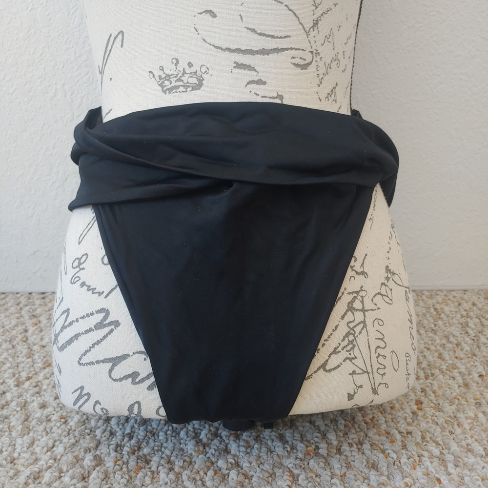 Elegant Black High-Waisted Bikini Bottom